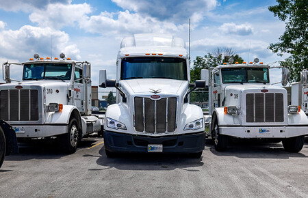 What Is the Best Semi-Truck Brand? Find the Answer Here
