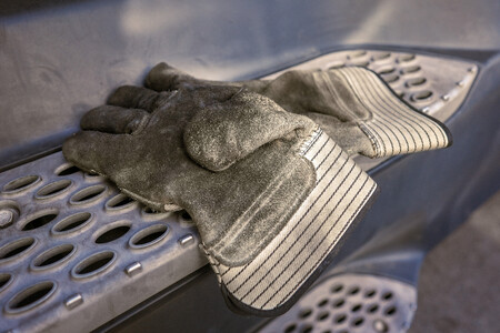 Best Gloves for Truckers in All Weather and Work Conditions