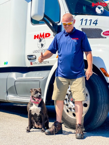 Benefits of truck driving with a pet