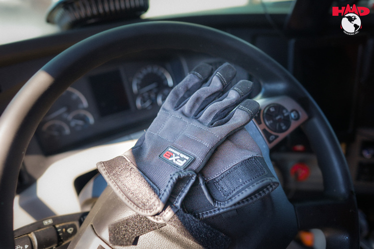 Best Gloves for Truckers in All Weather and Work Conditions