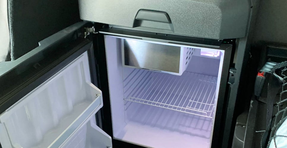 Best Refrigerators for Truckers: Portable, Large, Built-in and Mini Fridges  [Updated July, 2023]