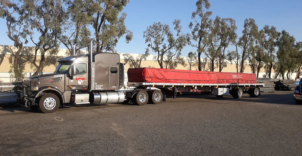 How to Use Tarps for Flatbed Trailers in the Right Way?