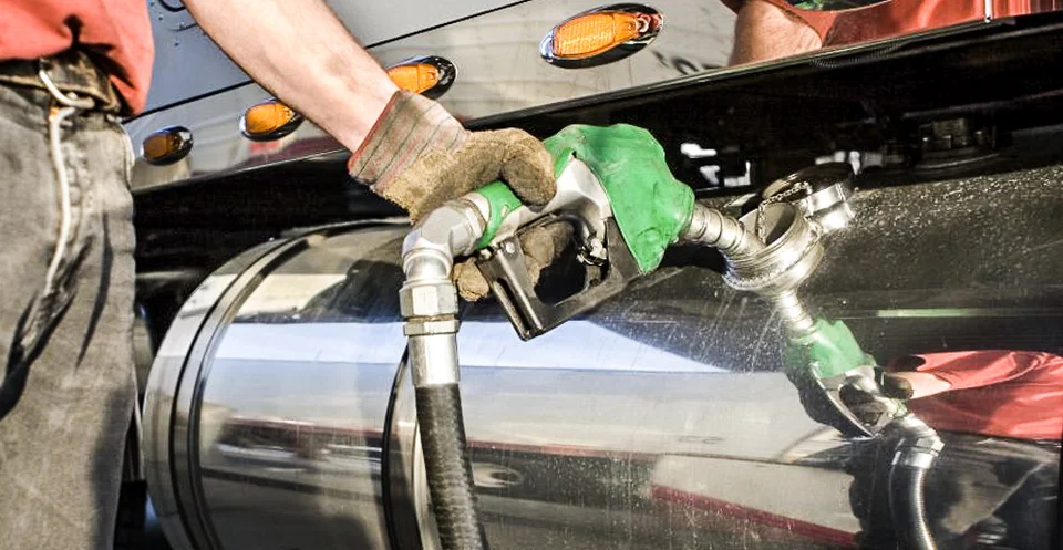How Many Gallons of Diesel Does a Semi Hold?