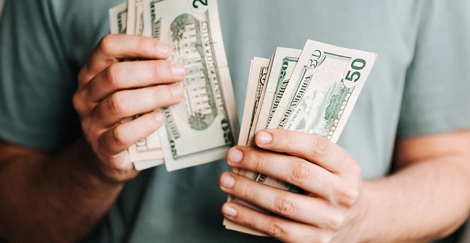 Factoring vs Line of Credit — Let’s Compare