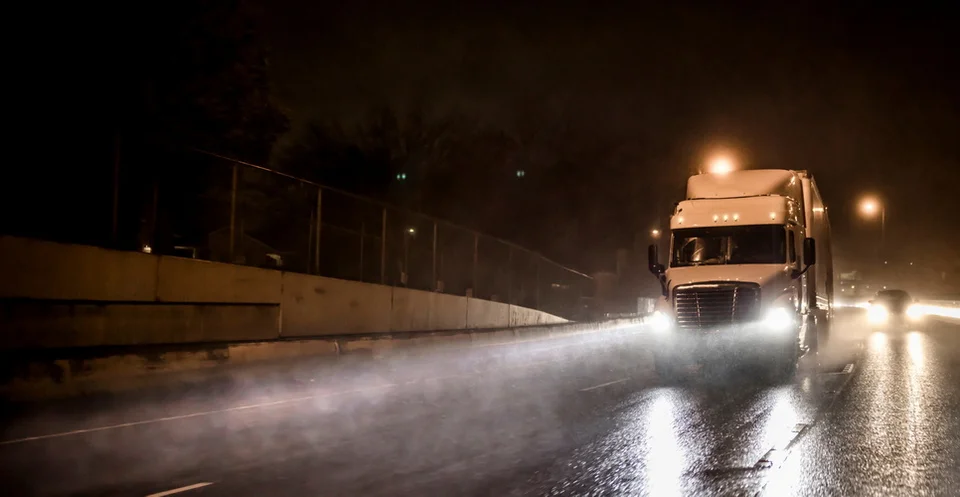 Things to Know About Truck Driving at Night