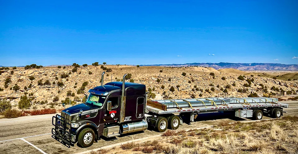 The Cons of Flatbed Trucking: Security issues