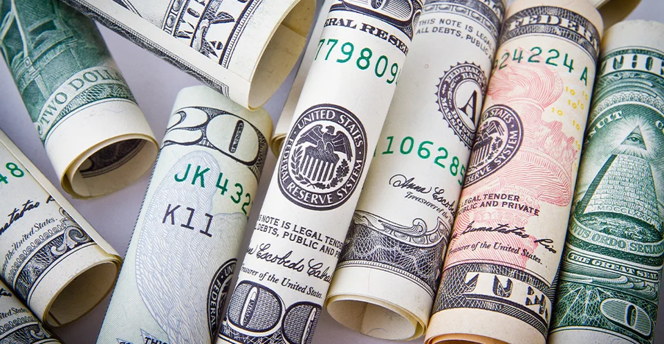 Factoring vs Line of Credit: Cash Flow